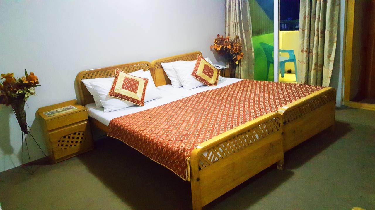 Pine Top Hotels ナラン 部屋 写真
